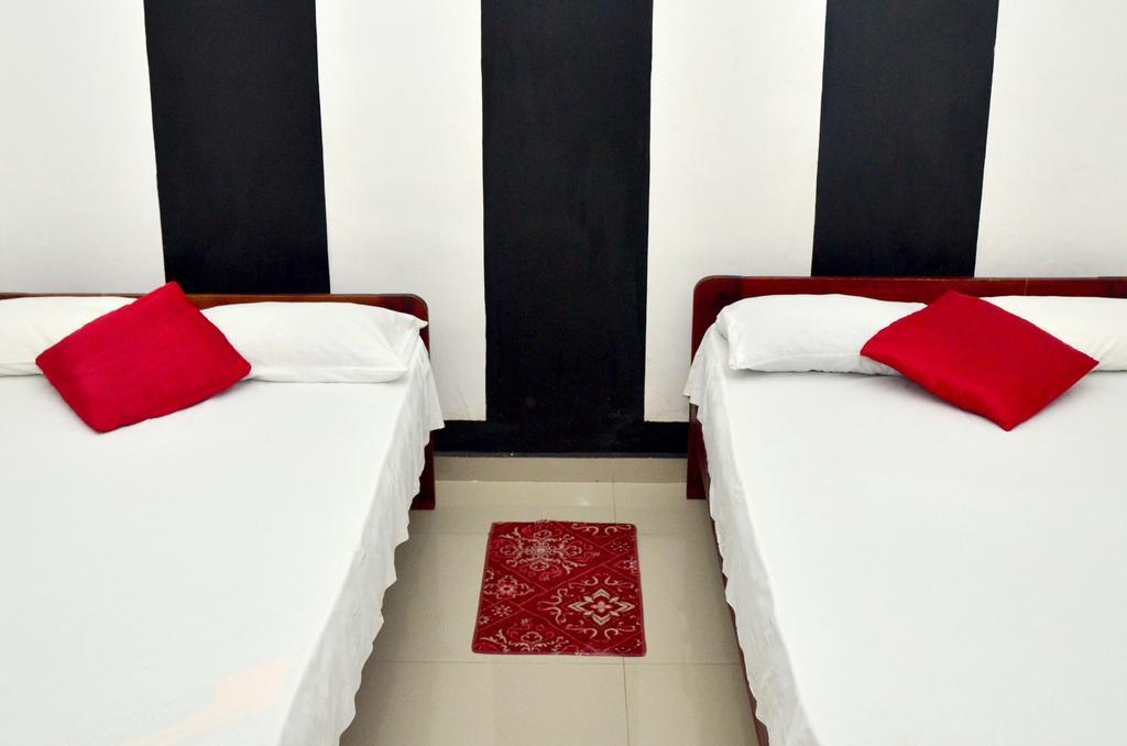 Dyke Rest Hotel Trincomalee Luaran gambar