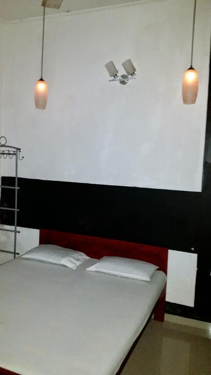 Dyke Rest Hotel Trincomalee Bilik gambar