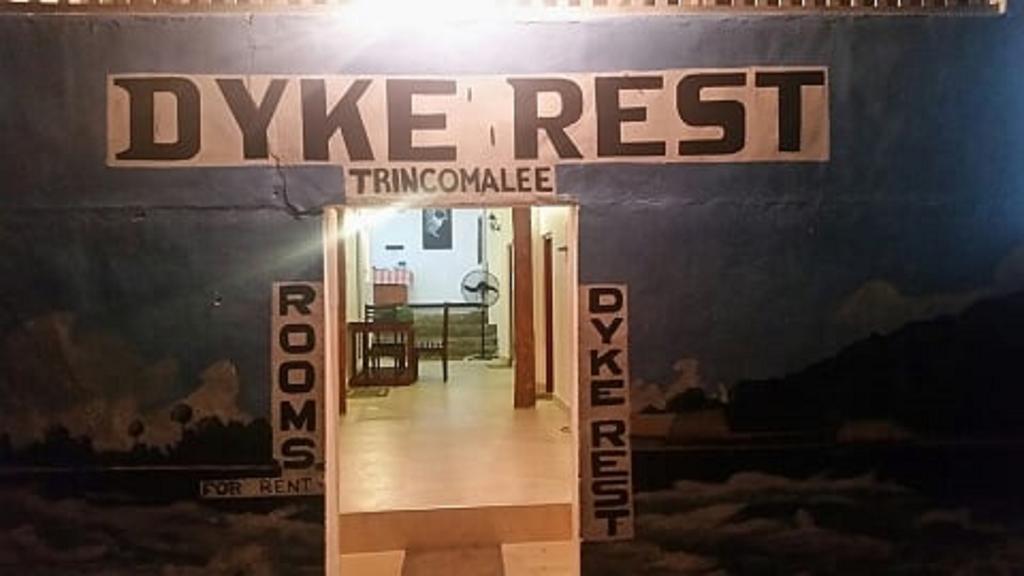 Dyke Rest Hotel Trincomalee Luaran gambar